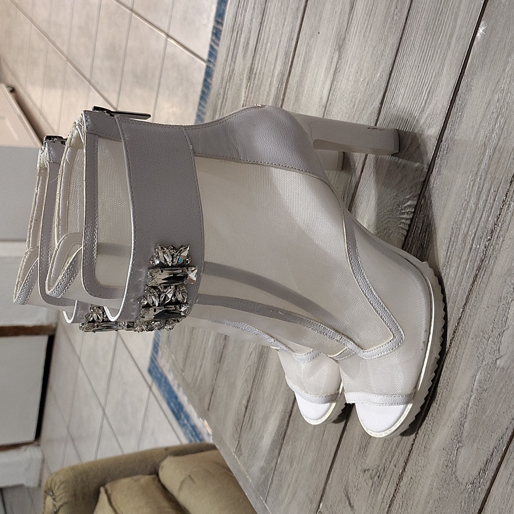 Karl Lagerfeld Elegant White Mesh Ankle Boots Size Women's 8 - Picture 7 of 12